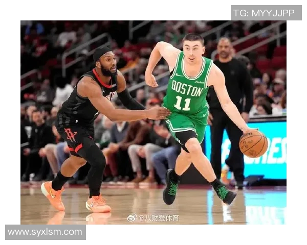 火箭队与凯尔特人队激战正酣谁能在这场对决中笑到最后
